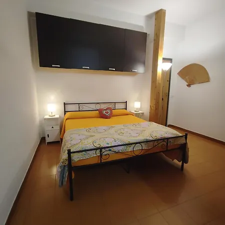 La Casetta Della Baia Blu Apartment